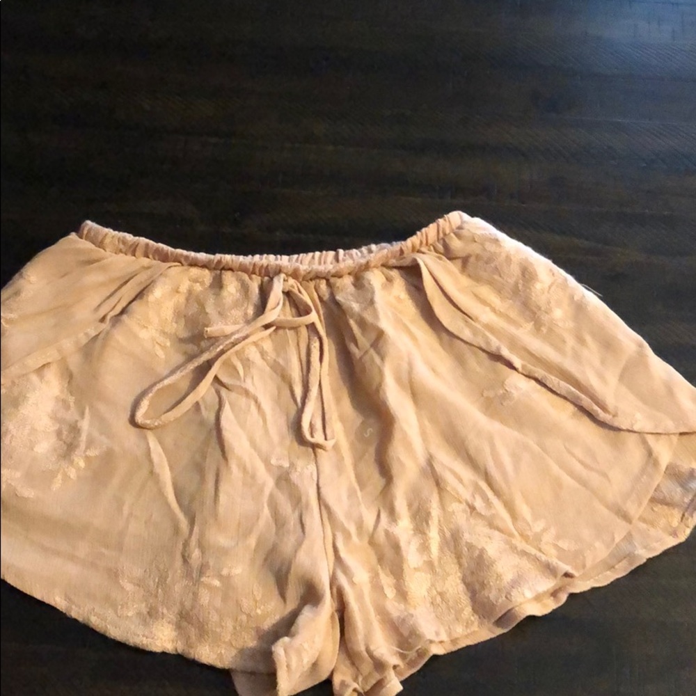 Kendall and Kylie Woman’s Shorts